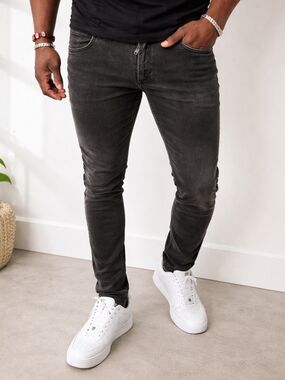 🔥 Black Slim Fit Jeans H&M – Clean & Versatile 🔥